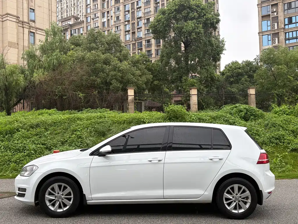 Volkswagen Golf 2015