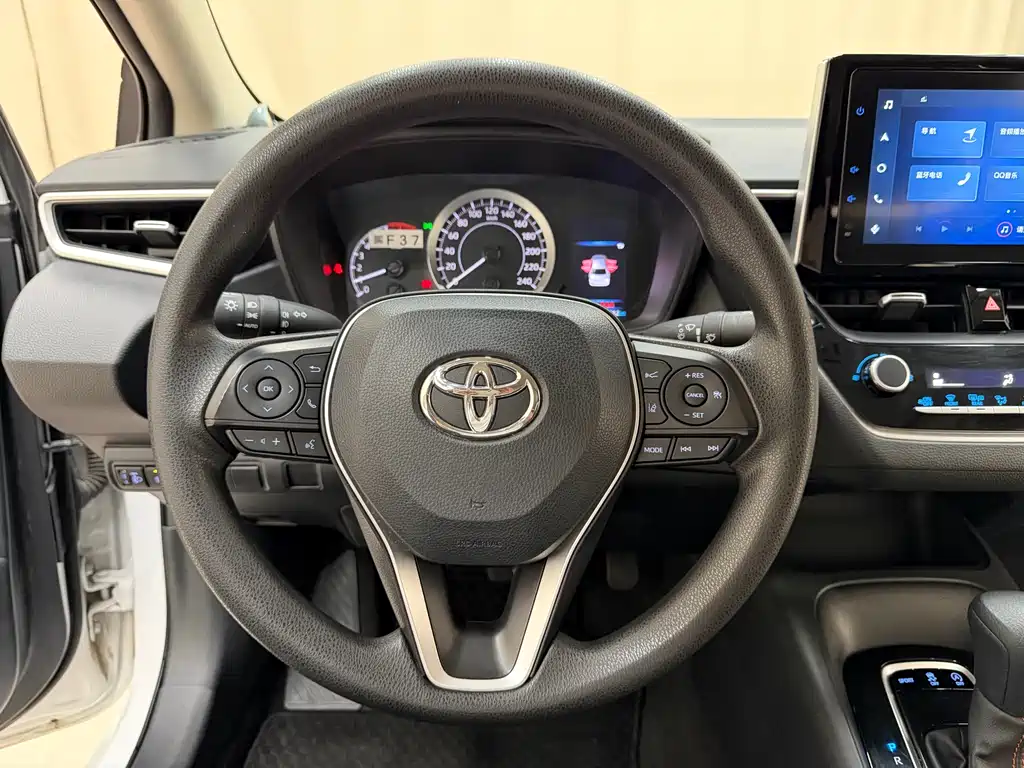 Toyota Corolla 2022 — фото 10