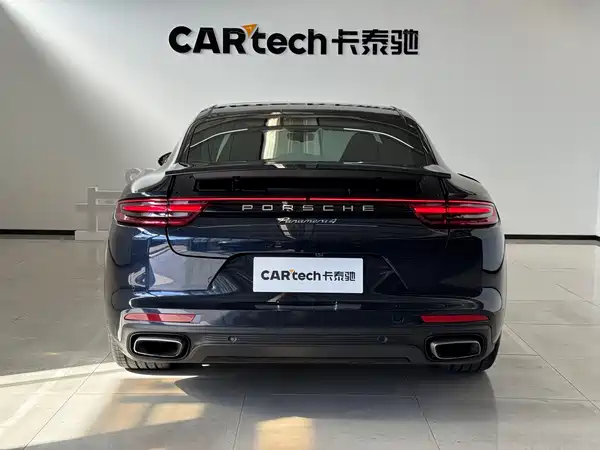 Porsche Panamera 2018