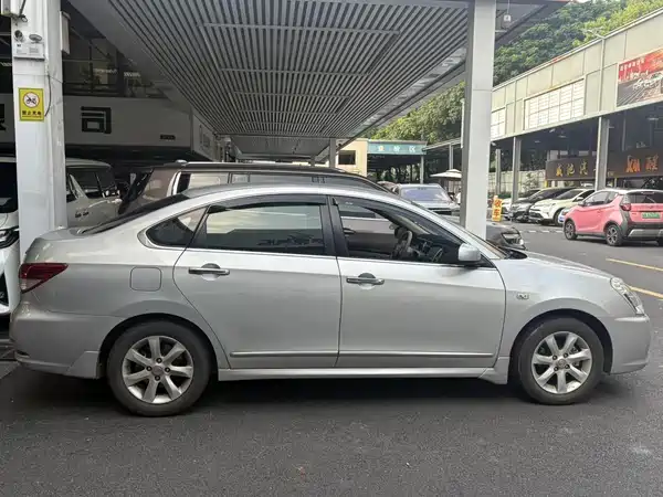 Nissan Sylphy 2012