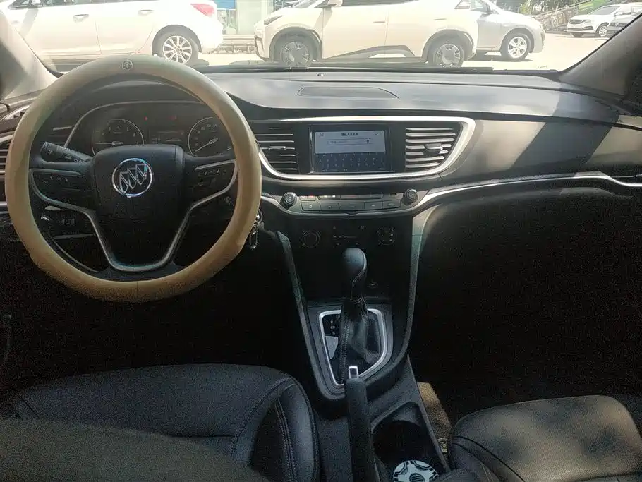 Buick Excelle 2021 — фото 12