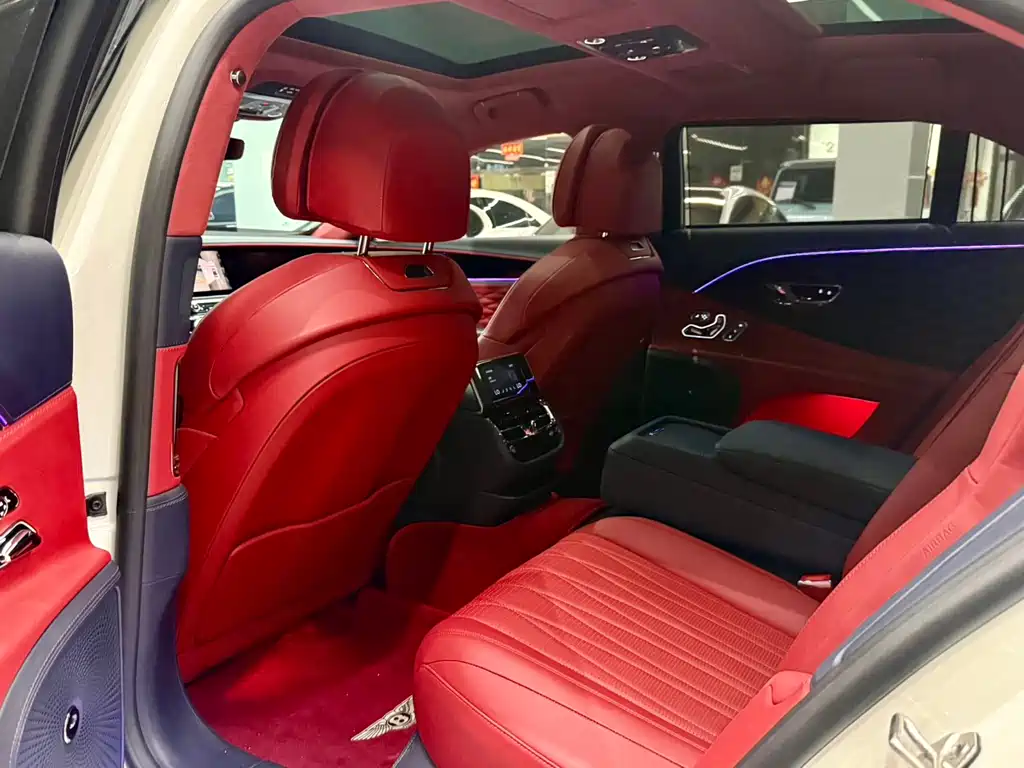 Bentley Flying Spur 2023