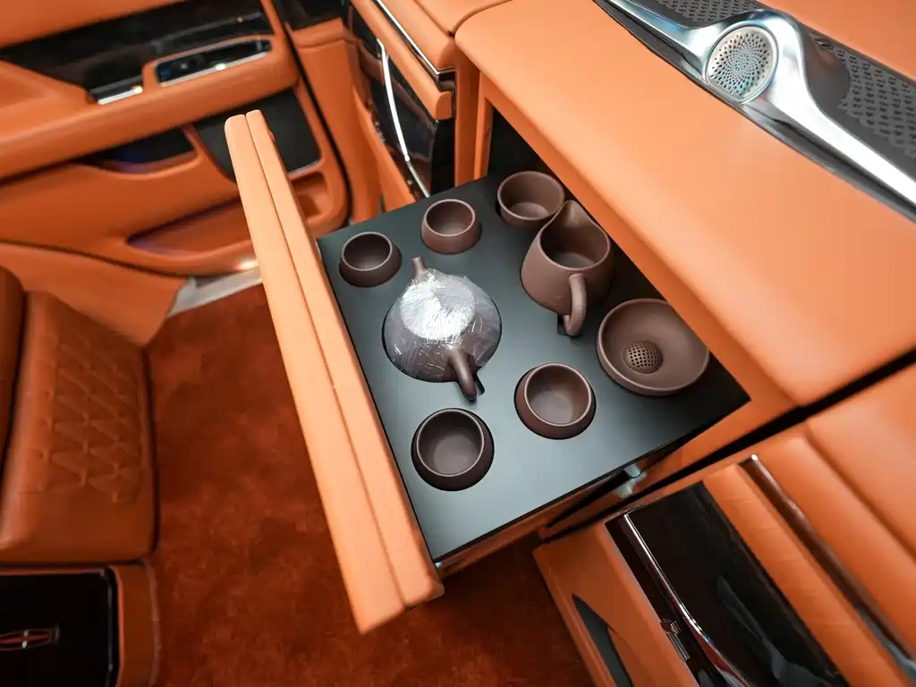 Lincoln Navigator — фото 24
