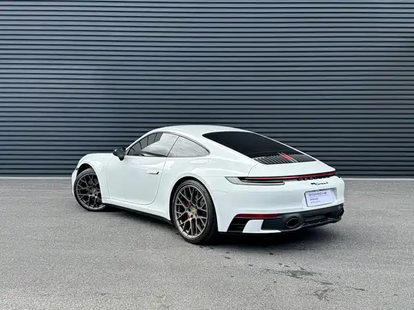 Porsche 911 2022