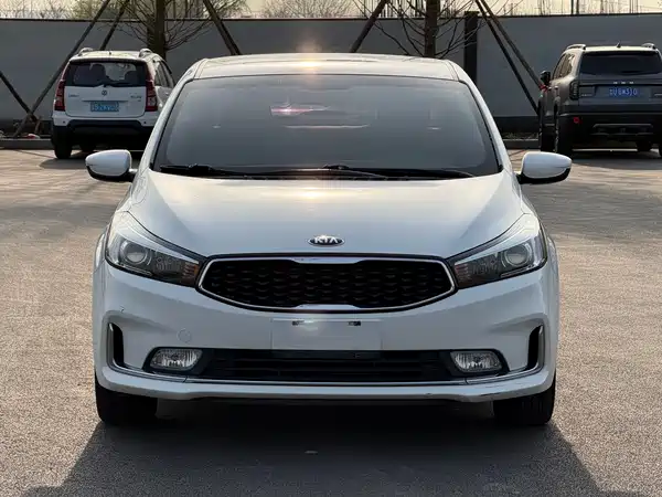 Kia K3 2016