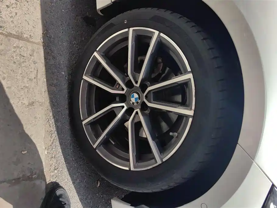 BMW 3 Series 2024