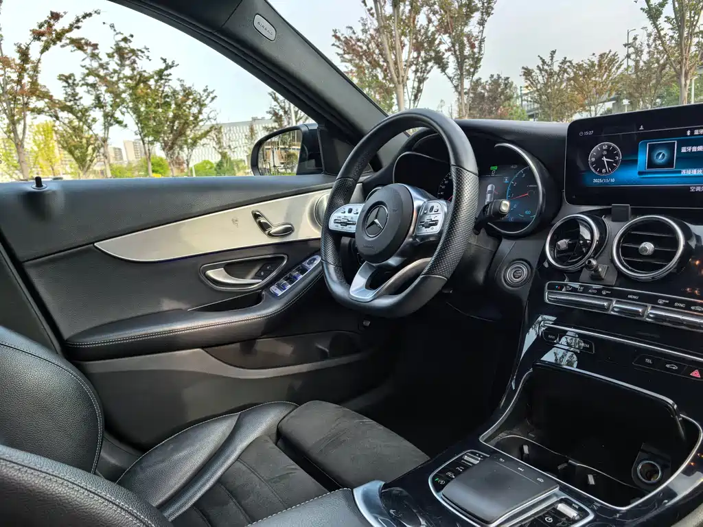 Mercedes-Benz C-Class 2021 — фото 12