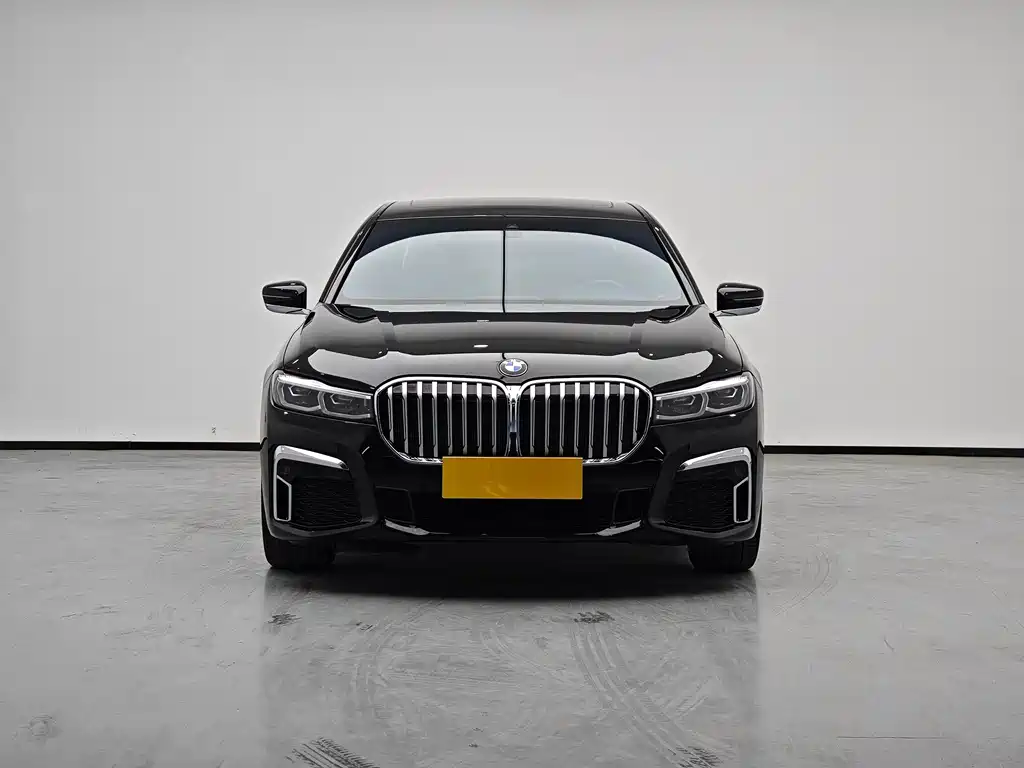 BMW 7 Series 2023 — фото 3
