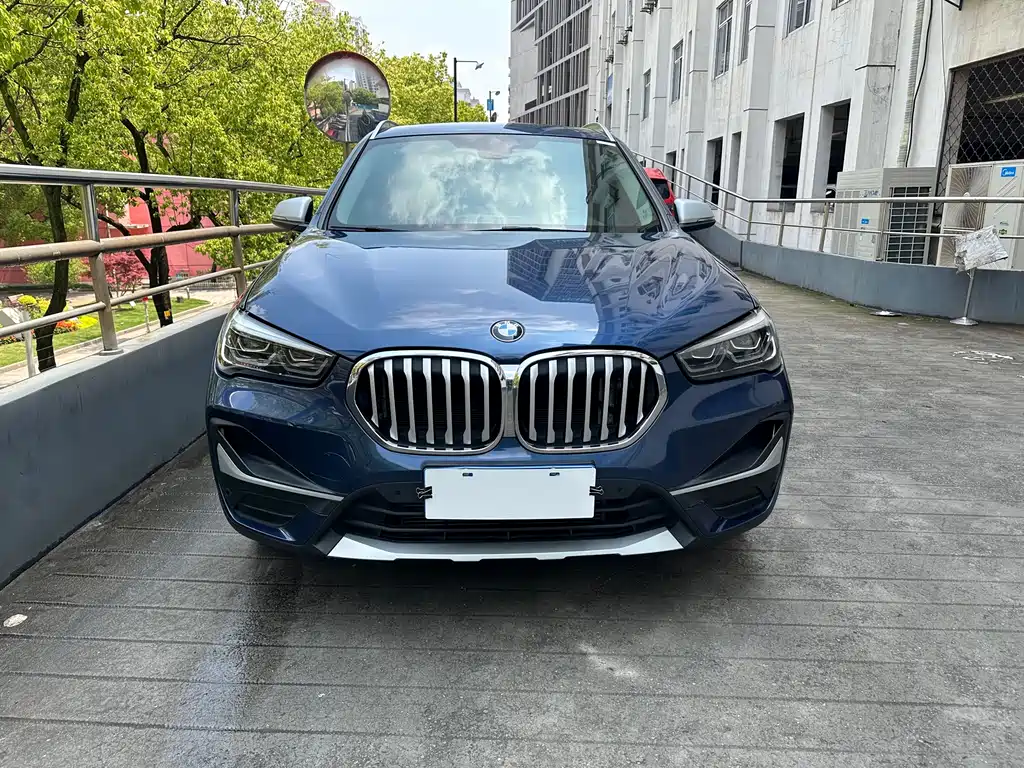 BMW X1 2021 — фото 2