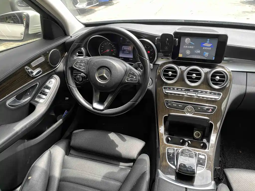 Mercedes-Benz C-Class 2016 — фото 11