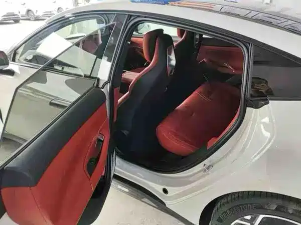Xiaomi SU7 2026
