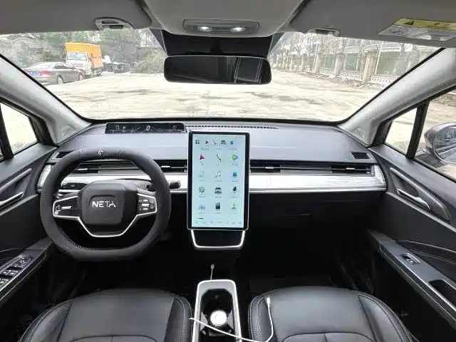Jetour X70 PLUS 2023 — фото 18