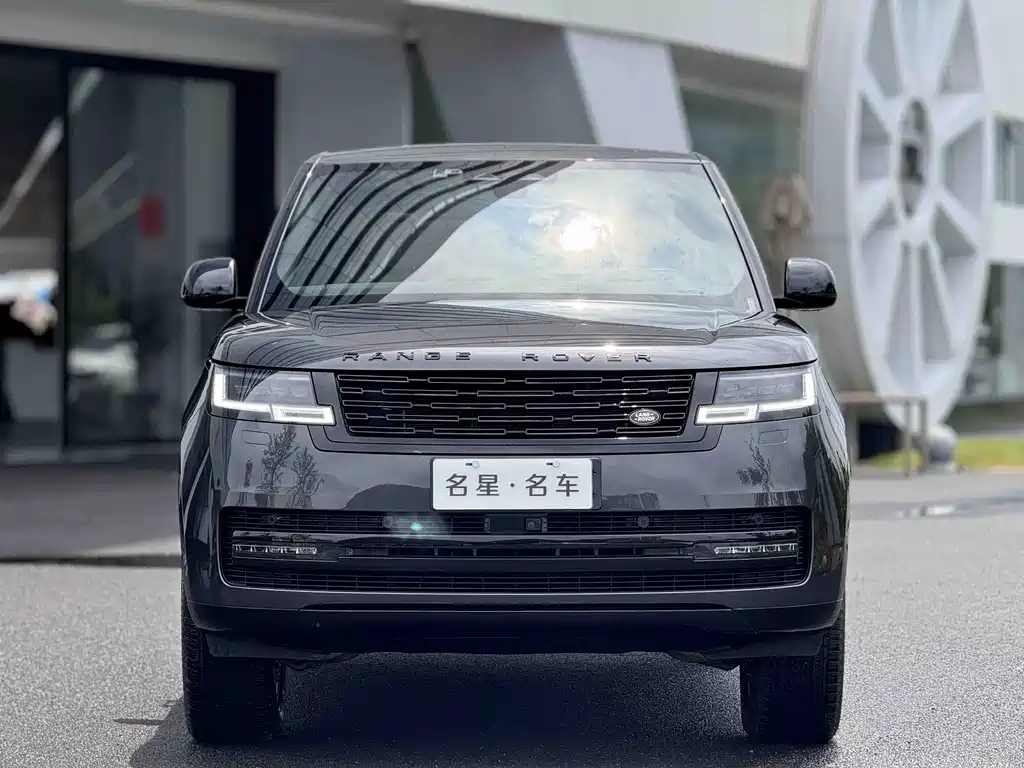 Land Rover Range Rover 2023 — фото 2