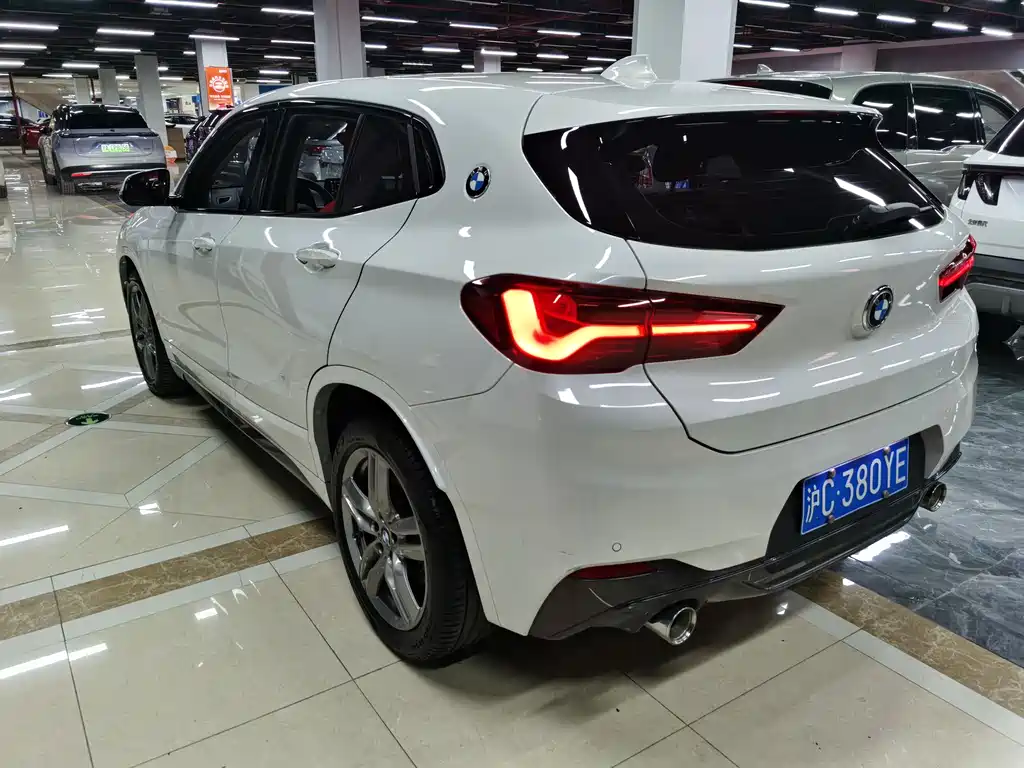 BMW X2 2021 — фото 9