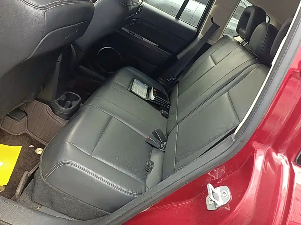 Jeep Compass 2014 — фото 17
