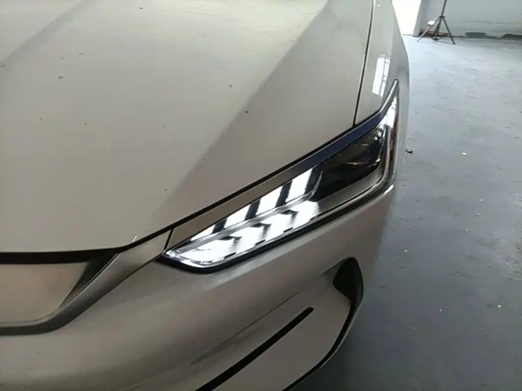 BYD Qin PLUS 2022 — фото 24