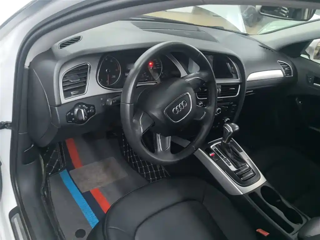 Audi A4L 2015 — фото 10
