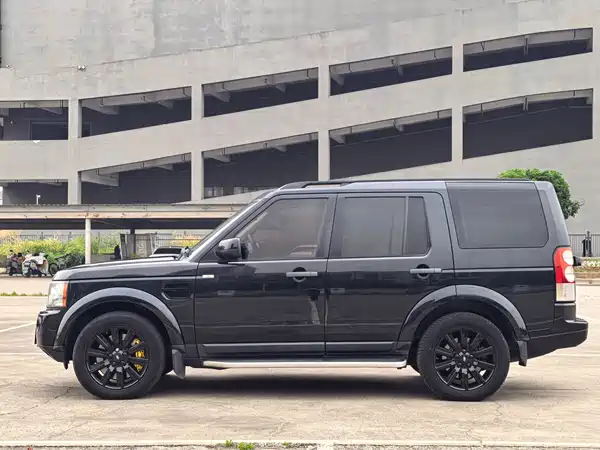 Land Rover Discovery 2012