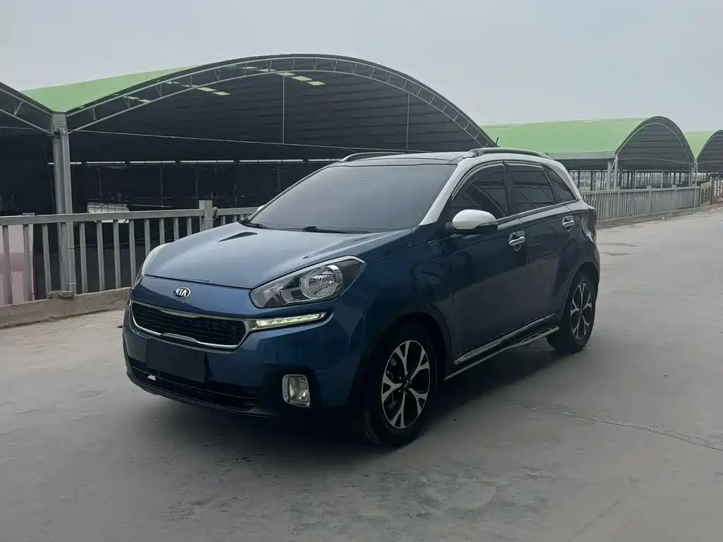 Kia KX3 2015 — фото 1