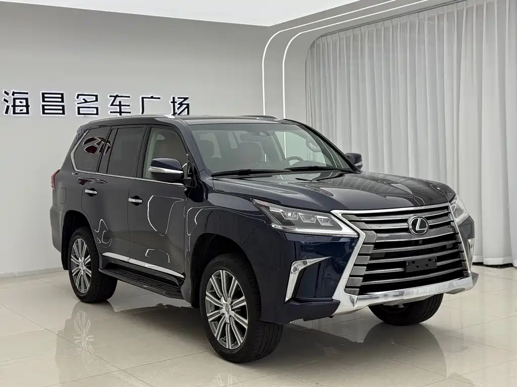 Lexus LX 2017 — фото 3