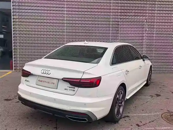 Audi A4L 2024