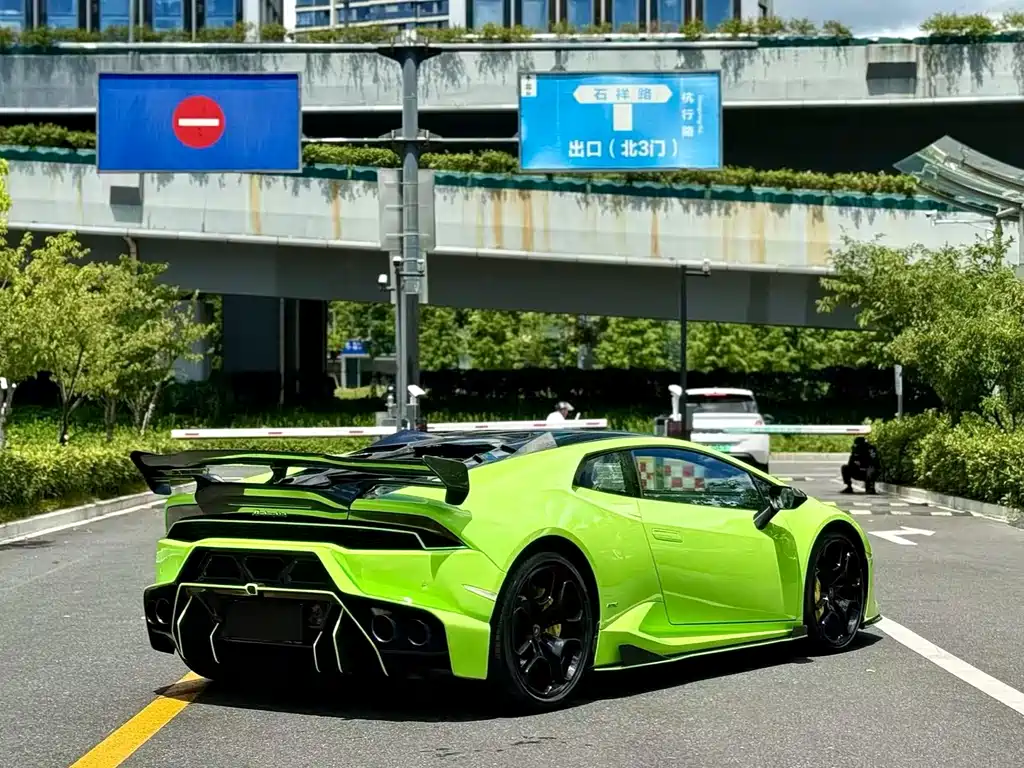Lamborghini Huracán 2017 — фото 7