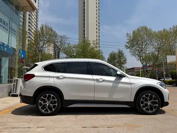 BMW X1 2022