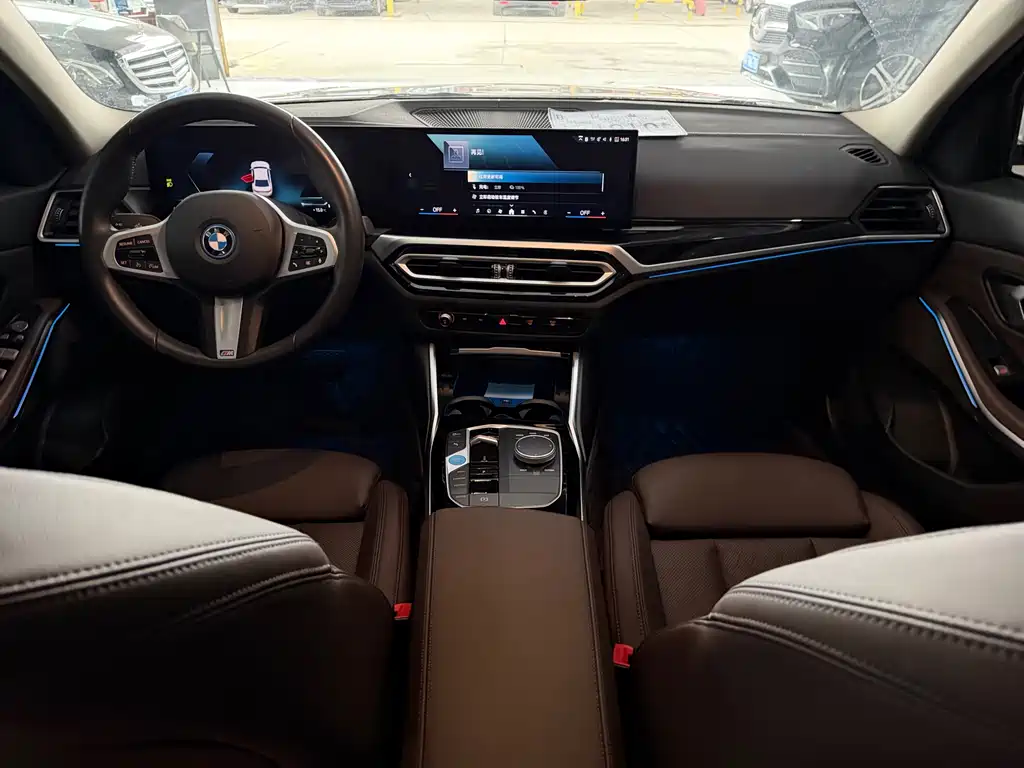 BMW i3 2023 — фото 5