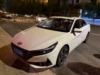 Hyundai Elantra 2021