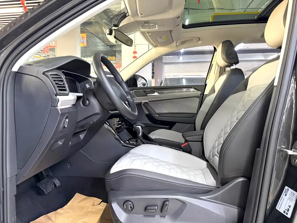 Volkswagen Tayron 2023