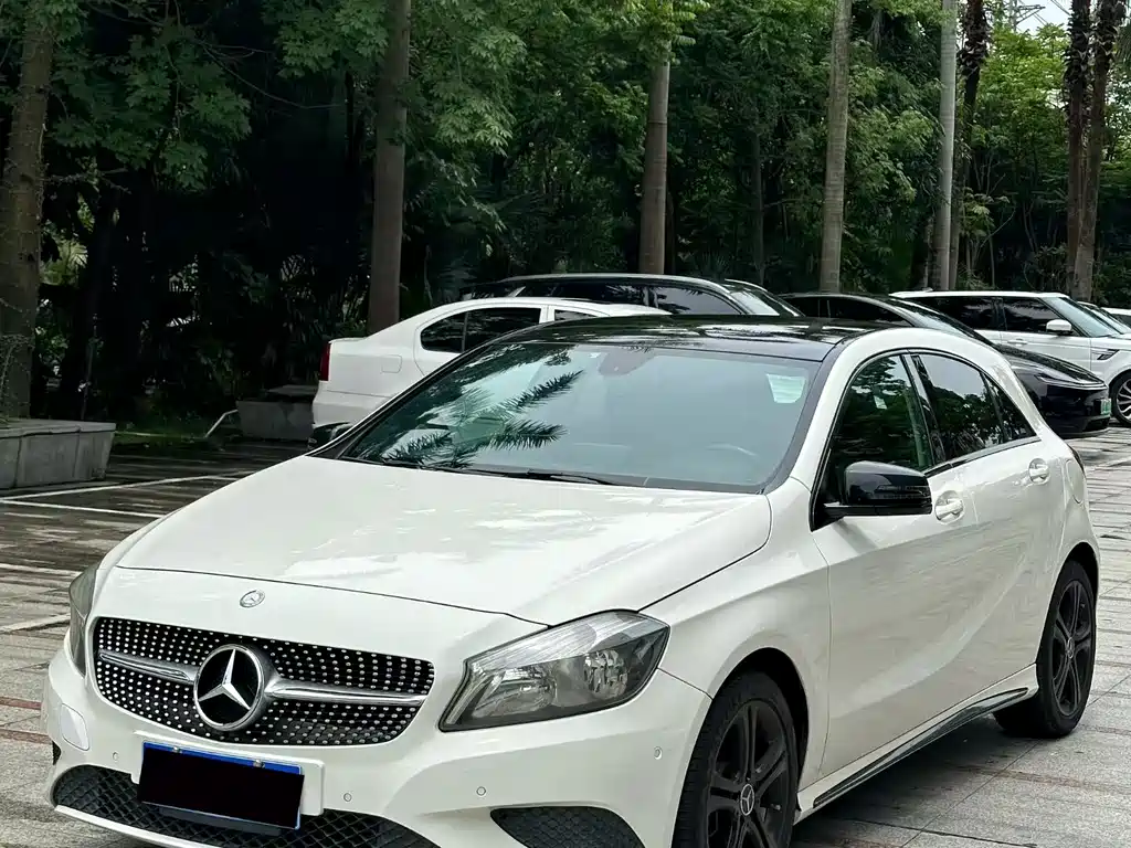 Mercedes-Benz A-Class 2014