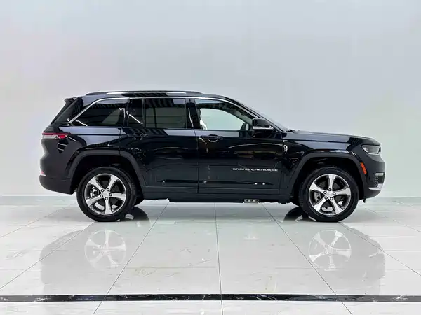 Jeep Grand Cherokee 4xe 2026