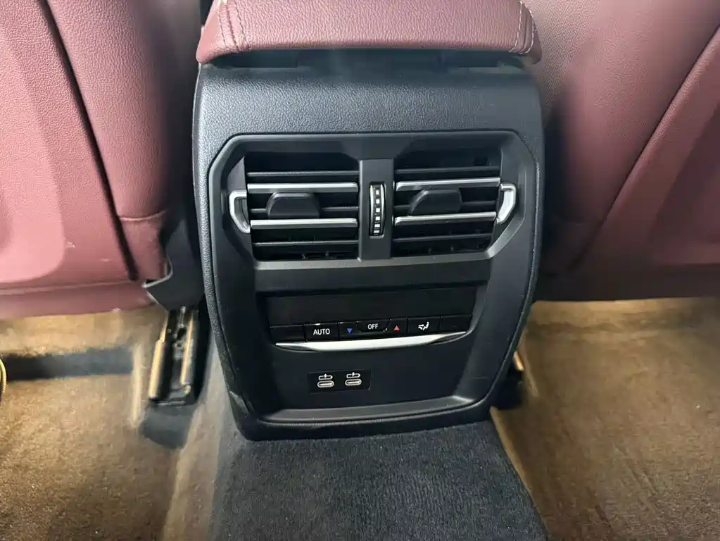 BMW 3 Series 2023