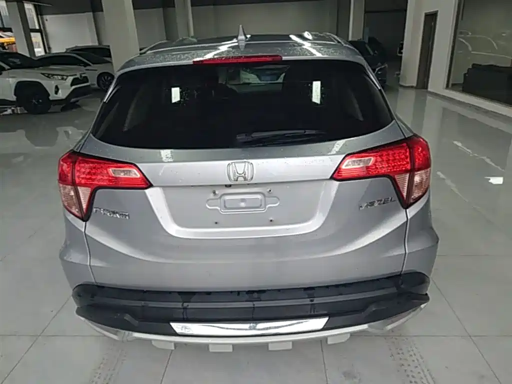 Honda Vezel 2017 — фото 6