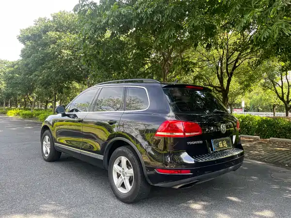 Volkswagen Touareg 2015