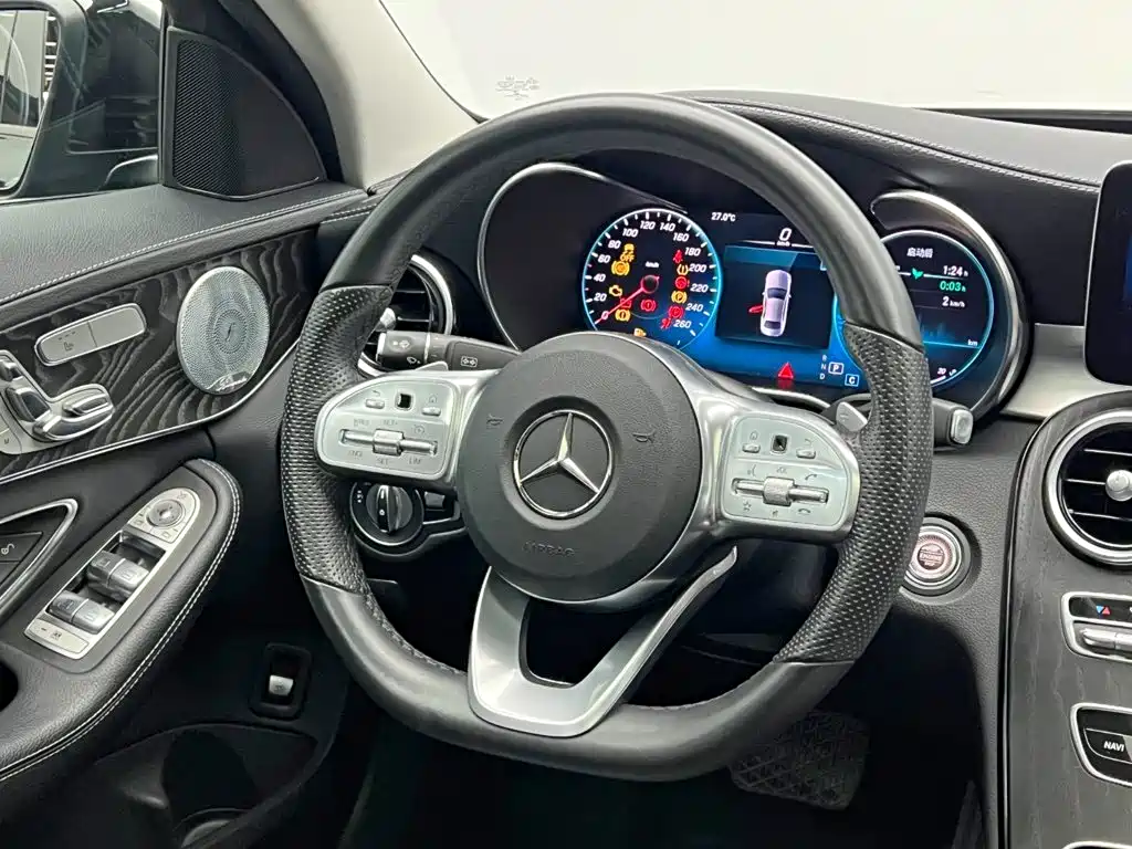 Mercedes-Benz C-Class 2021 — фото 23