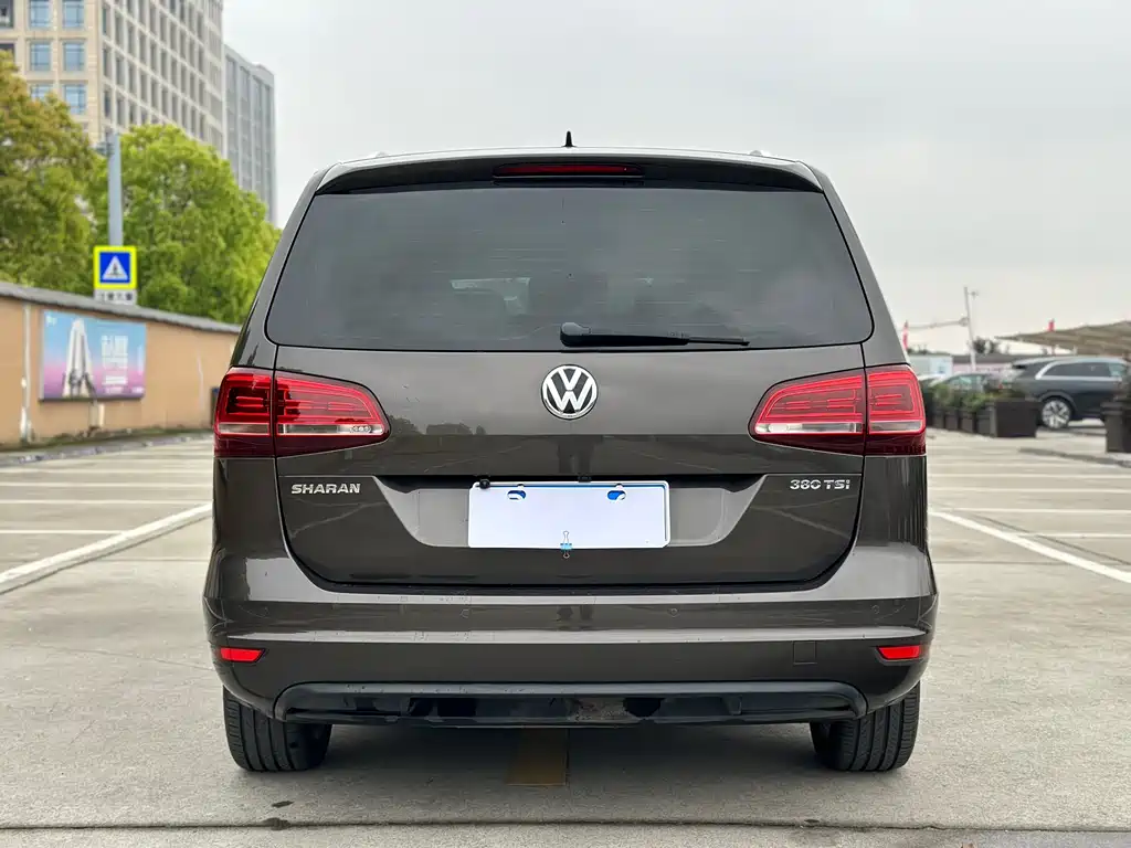 Volkswagen Sharan 2018 — фото 5