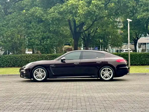 Porsche Panamera 2014