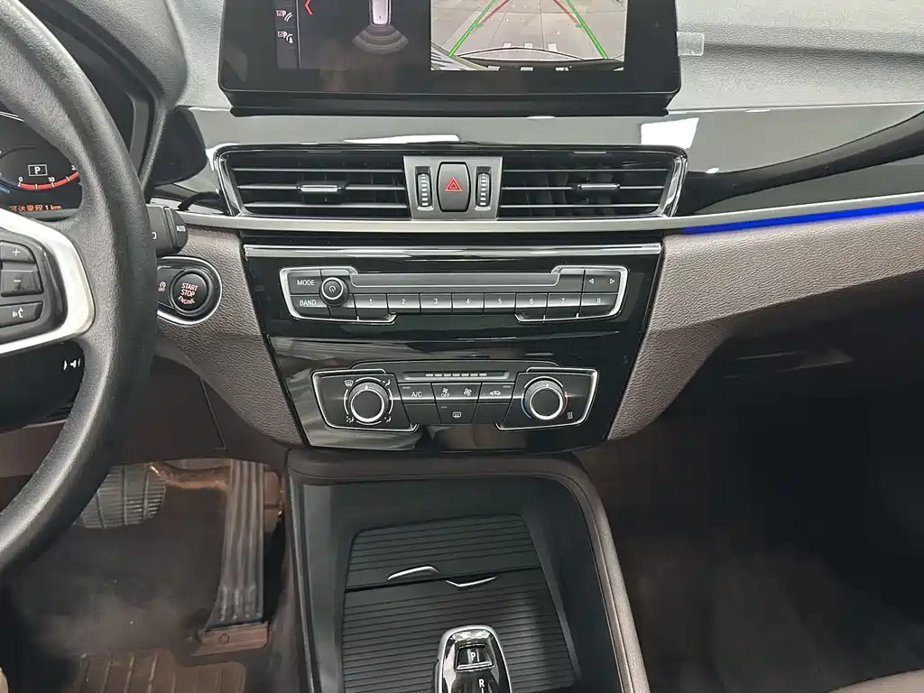 BMW X1 2022 — фото 14