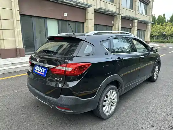Dongfeng Fengshen AX3 2016