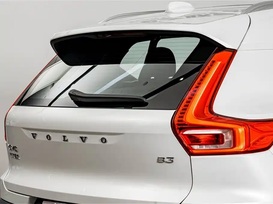 Volvo XC40 2025 — фото 9