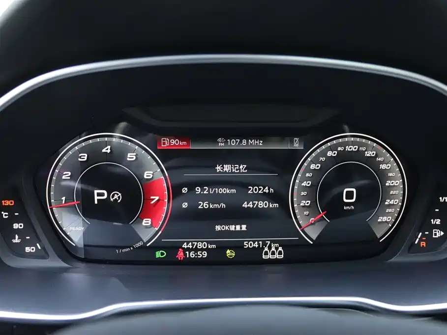 Audi Q3 Sportback 2022 — фото 8