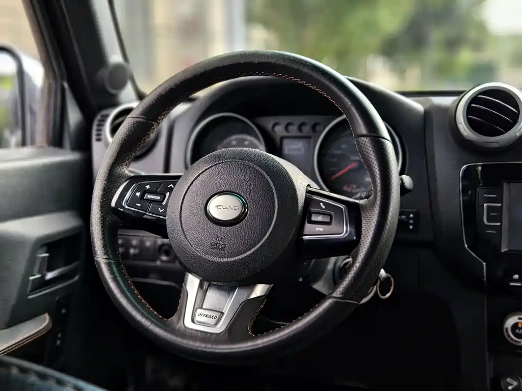 BAIC BJ40 2016 — фото 10