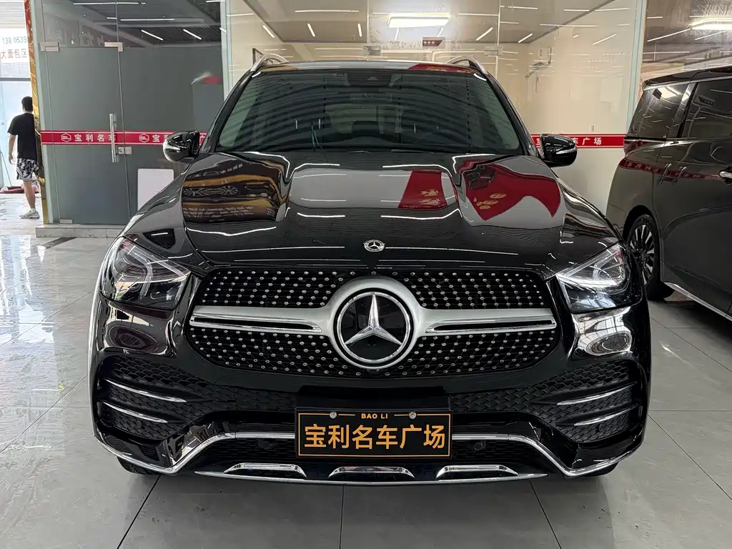 Mercedes-Benz GLE 2021