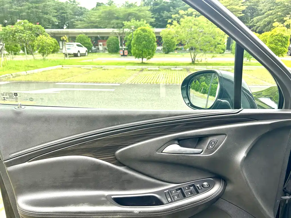 Buick Envision Plus 2020 — фото 10
