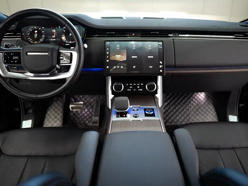 Land Rover Range Rover 2023 — фото 13
