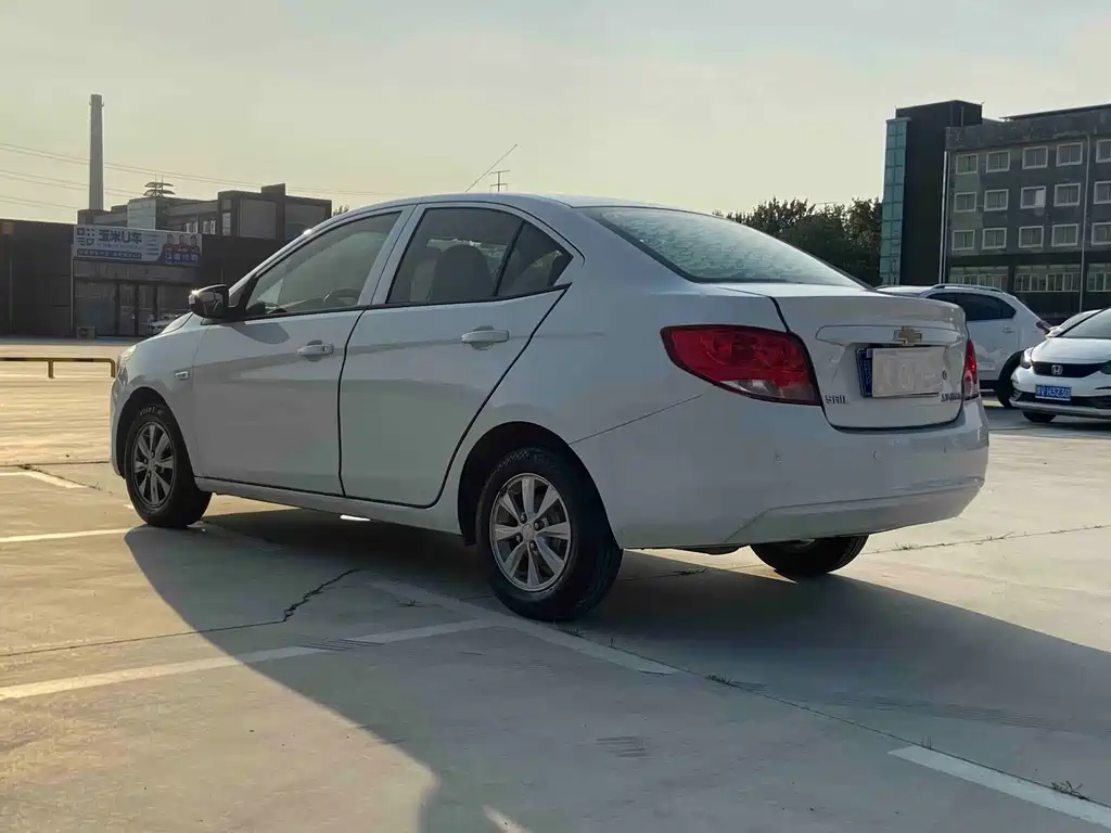 Chevrolet Sail 2017 — фото 17