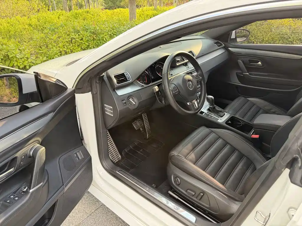 Volkswagen CC 2016 — фото 12