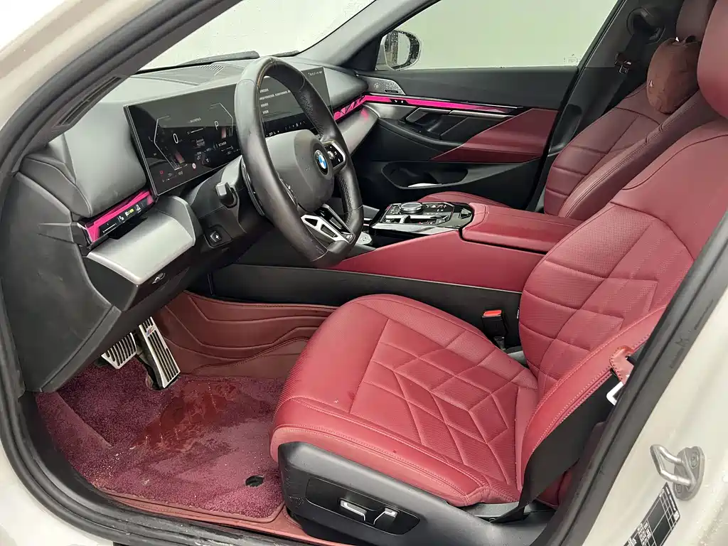 BMW 5 Series 2024