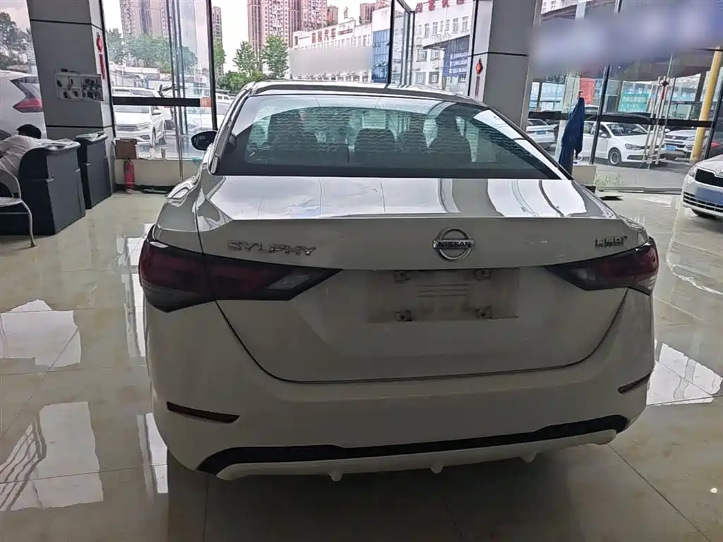 Nissan Sylphy 2020 — фото 6